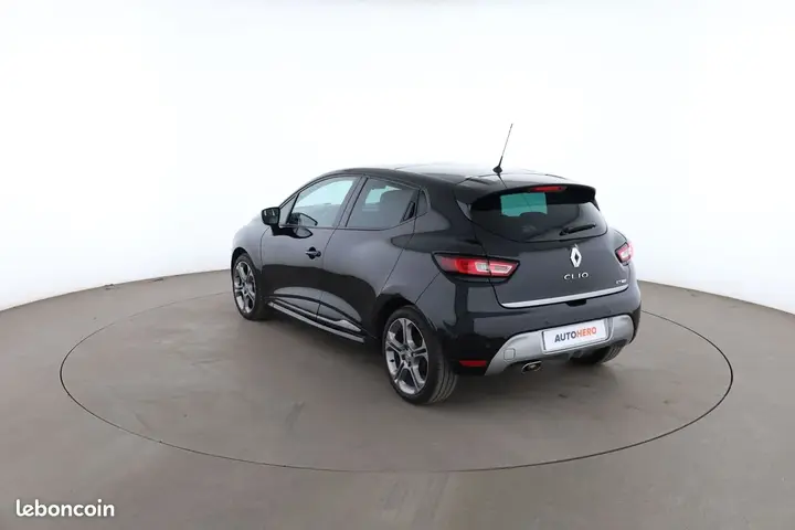 Renault Clio 2017 photo 2