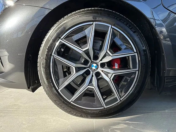 BMW 530E 2026 photo 4
