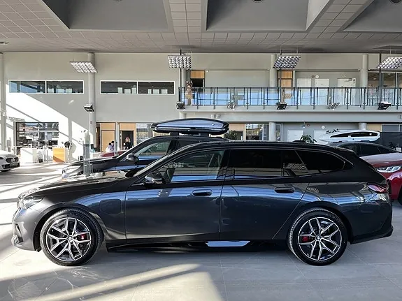 BMW 530E 2026 photo 3