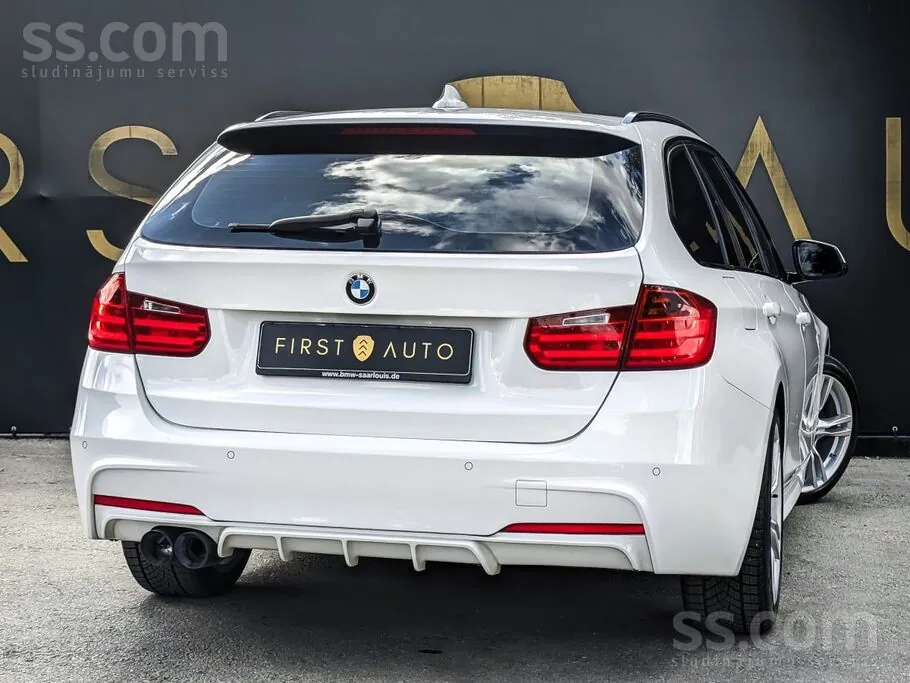 BMW 3 Series Touring 2012 photo 4