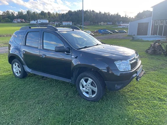 Dacia Duster 2012 photo 3