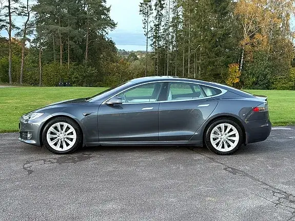 Tesla Model S 2017 photo 5