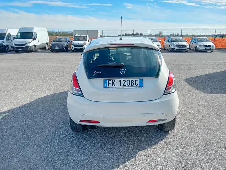 Lancia Ypsilon 2017 photo 4