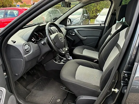 Dacia Duster 2015 photo 5