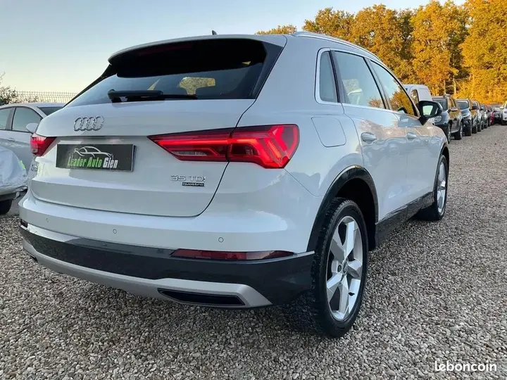 Audi Q3 2019 photo 5