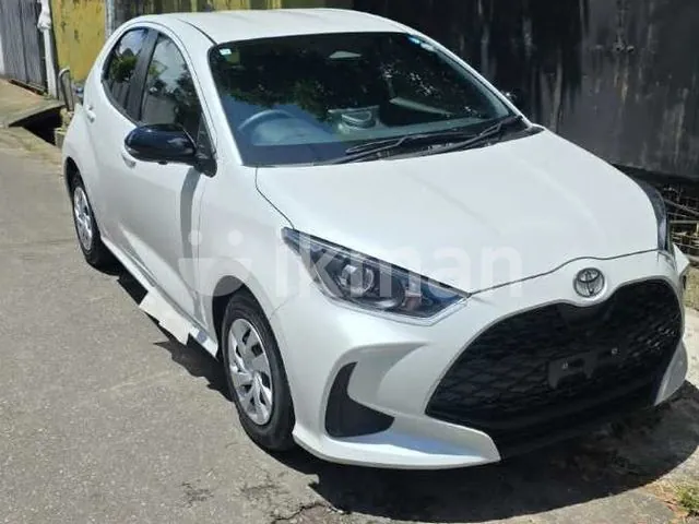 Toyota Yaris X