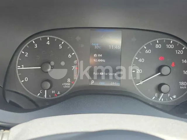 Toyota Yaris X 2026 photo 4