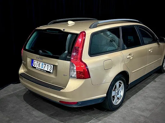 Volvo V50 2008 photo 3