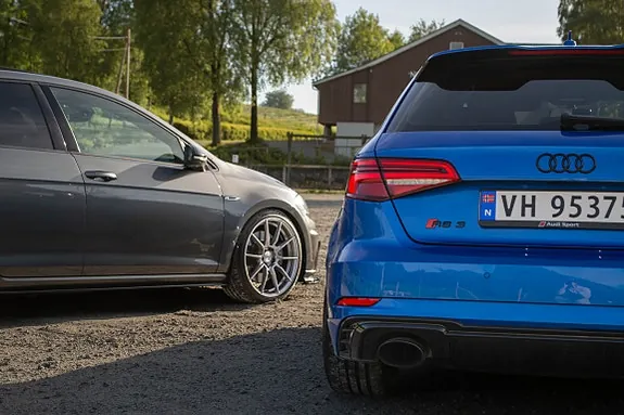 Audi Rs3 2018 photo 3