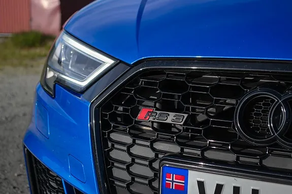 Audi Rs3 2018 photo 5