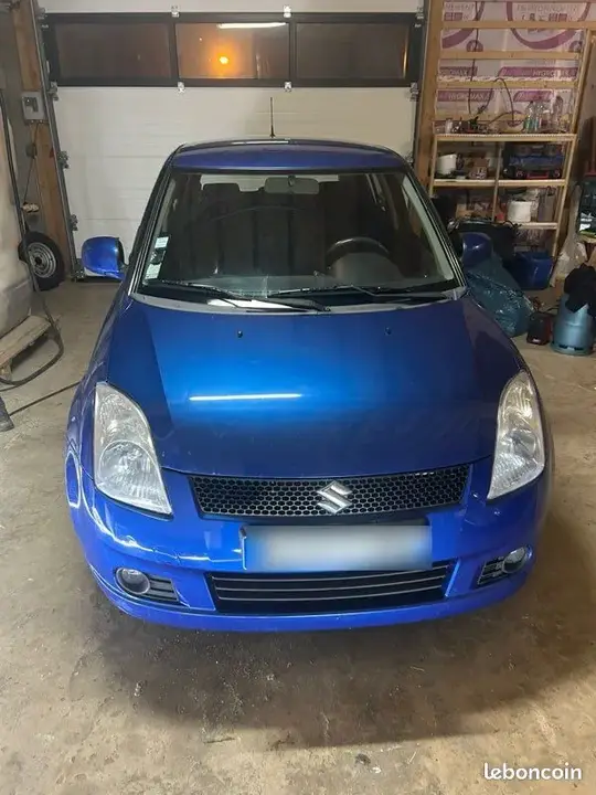 Suzuki Swift 2007 photo 2