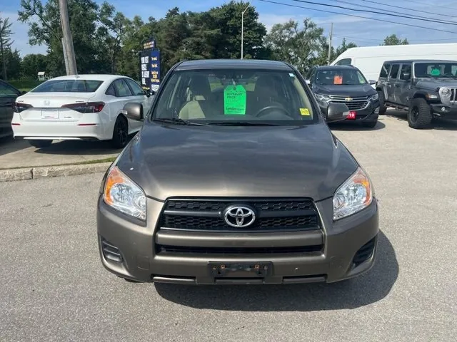 Toyota Rav4 2010 photo 2