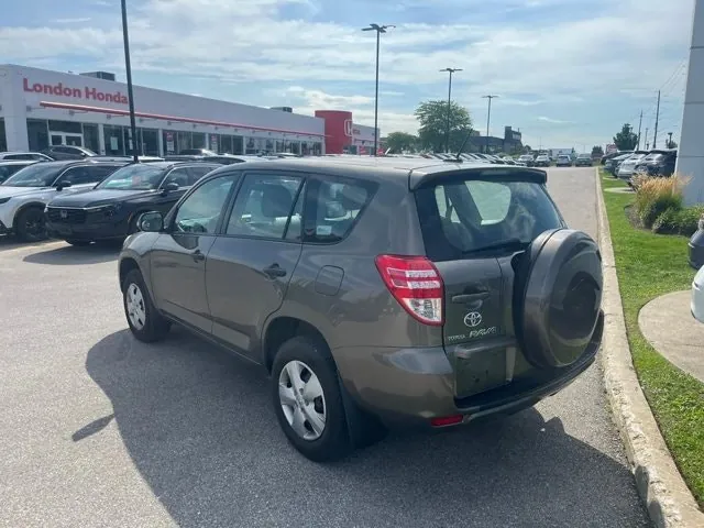 Toyota Rav4 2010 photo 4
