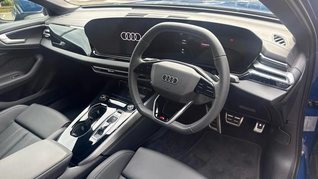 Audi A5 2025 photo 2