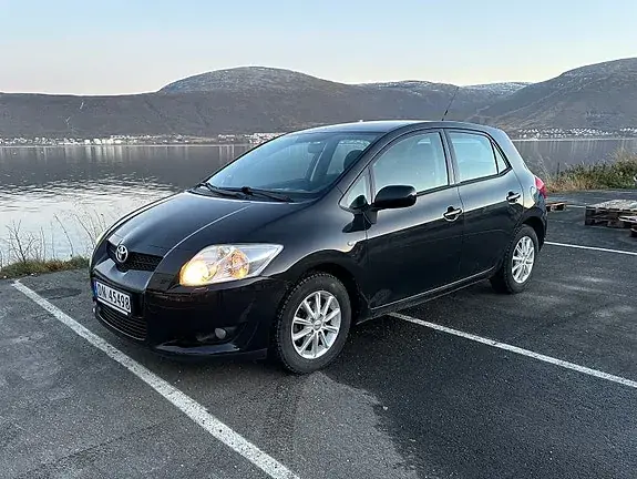 Toyota Auris 2009 photo 4