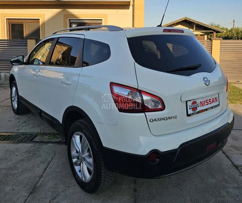 Nissan Qashqai +2 2011 photo 3
