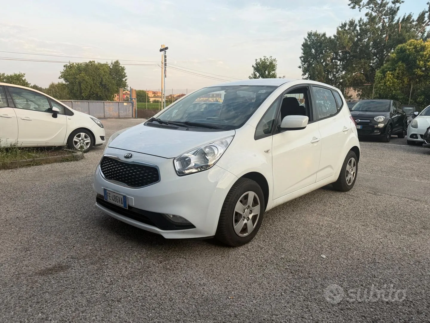 Kia Venga 2016 photo 4