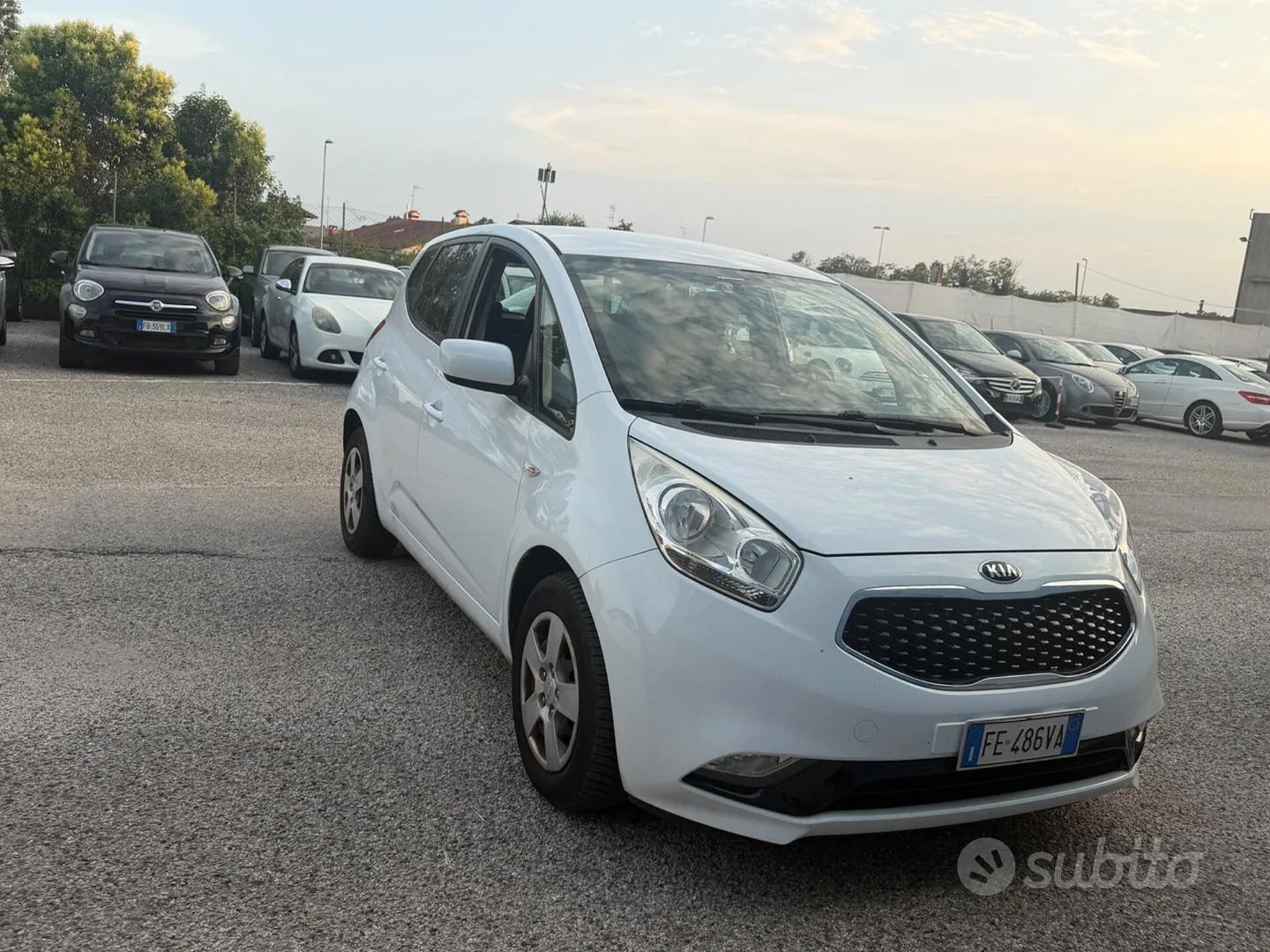 Kia Venga 2016 photo 3