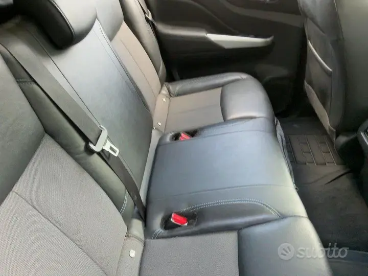 Nissan Navara 2021 photo 4