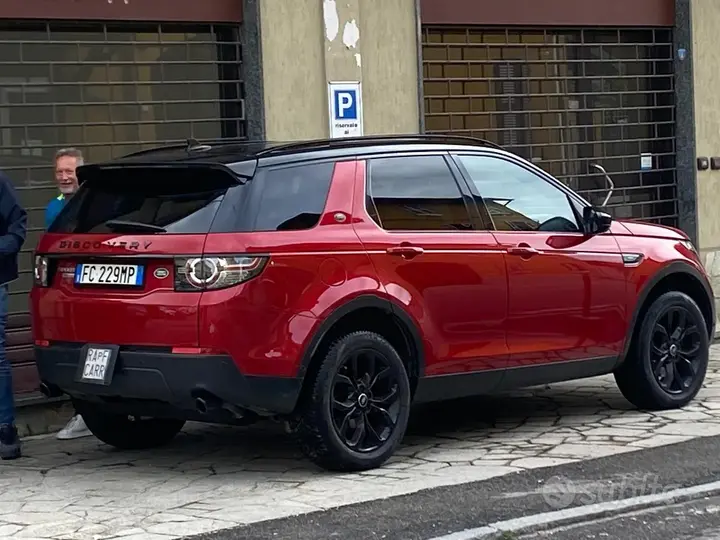 Land Rover Discovery Sport 2016 photo 4