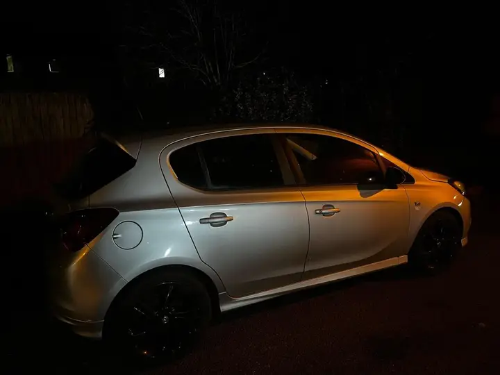 Vauxhall Corsa 2015 photo 2