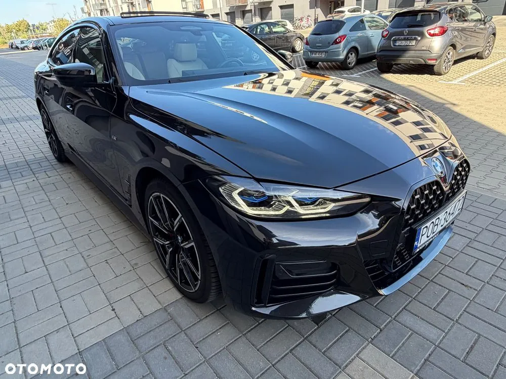 BMW 4 Series 2023 photo 2