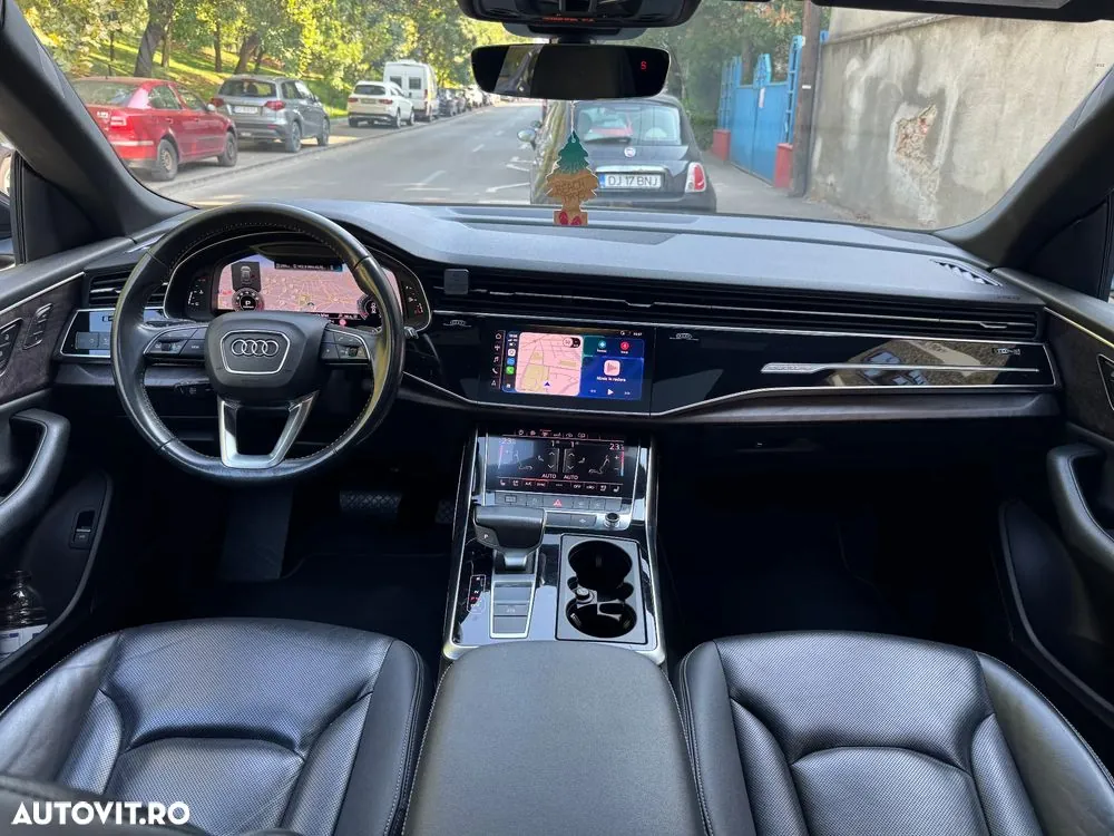 Audi Q8 2019 photo 5