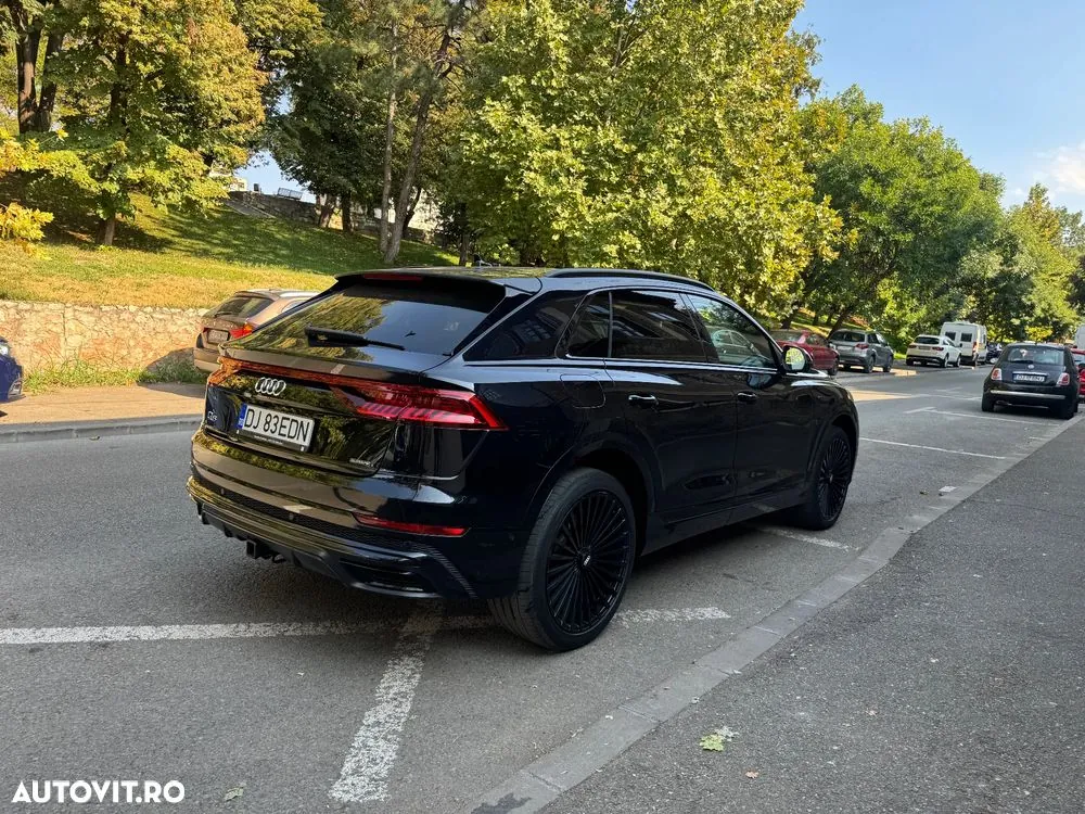 Audi Q8 2019 photo 4
