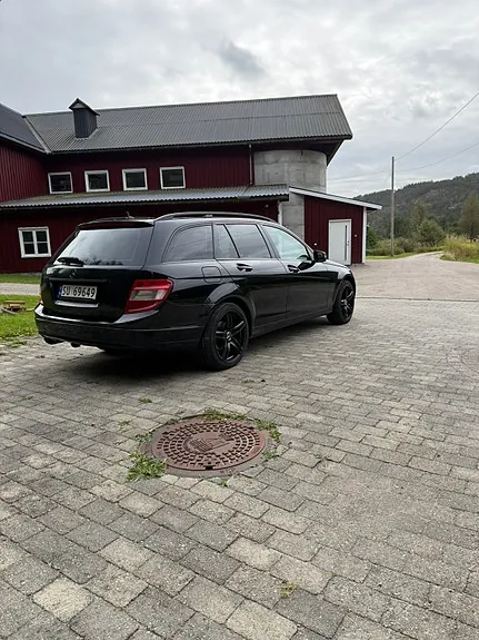 Mercedes-Benz C200 D 2009 photo 5