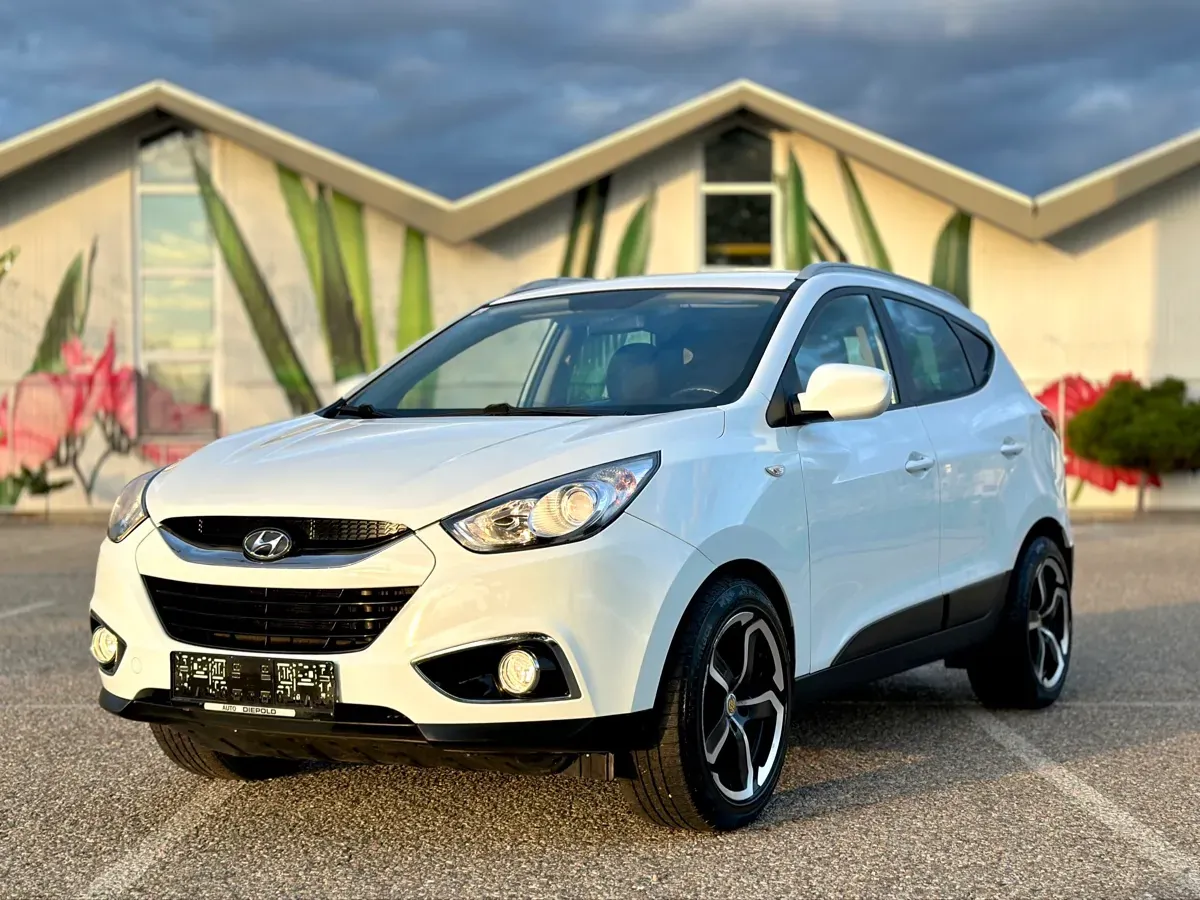 Hyundai Ix35 2011 photo 2