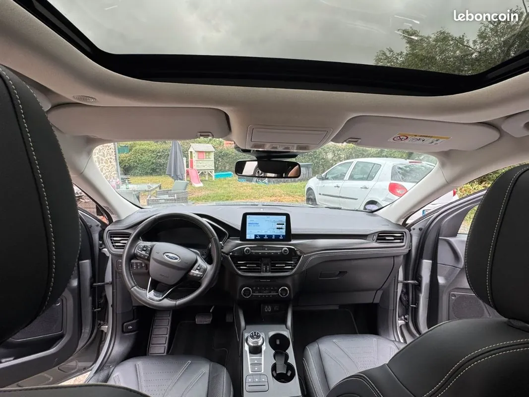 Ford Kuga 2022 photo 3