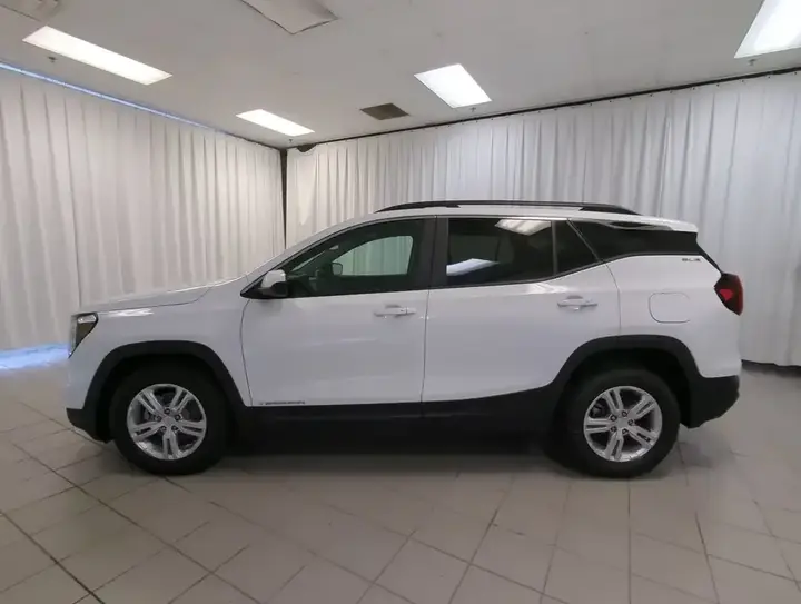 GMC Terrain 2024 photo 5