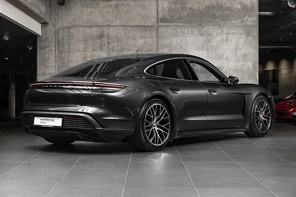Porsche Taycan Cross Turismo 2021 photo 3
