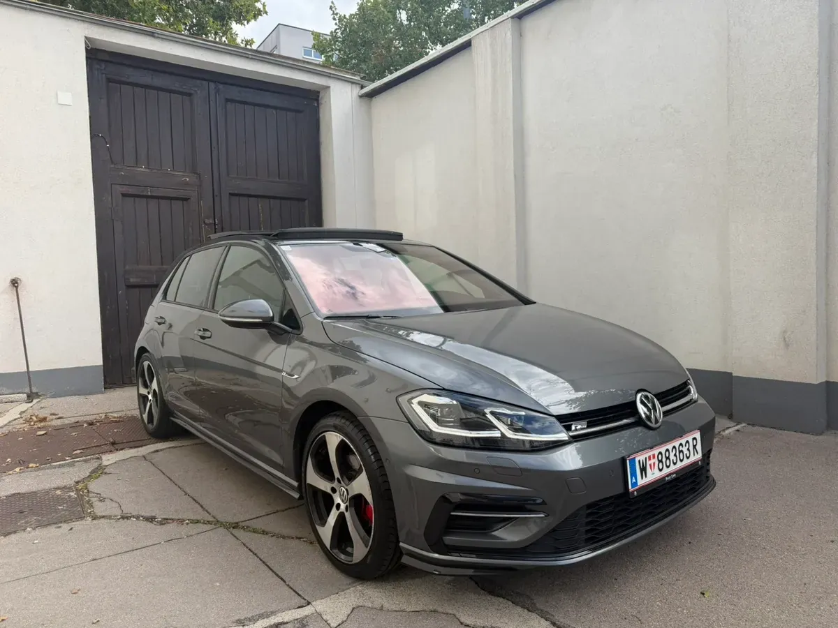 Volkswagen Golf 2019 photo 3