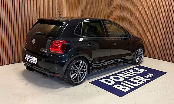 Volkswagen Polo 2016 photo 2