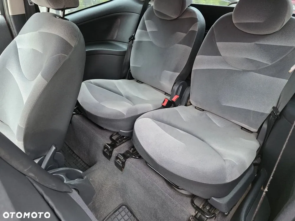 Citroen C2 2008 photo 5