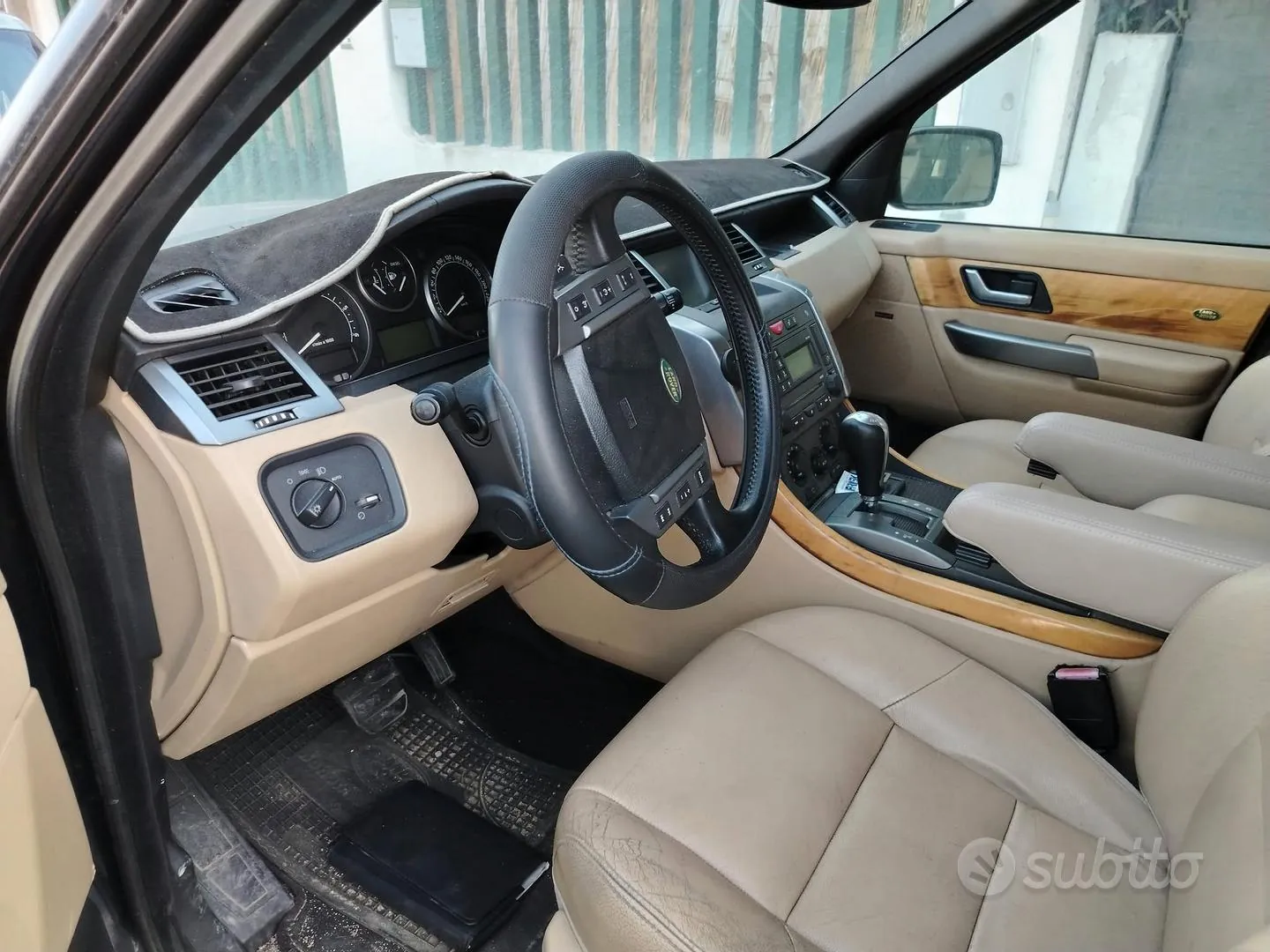 Land Rover Range Rover 2011 photo 5