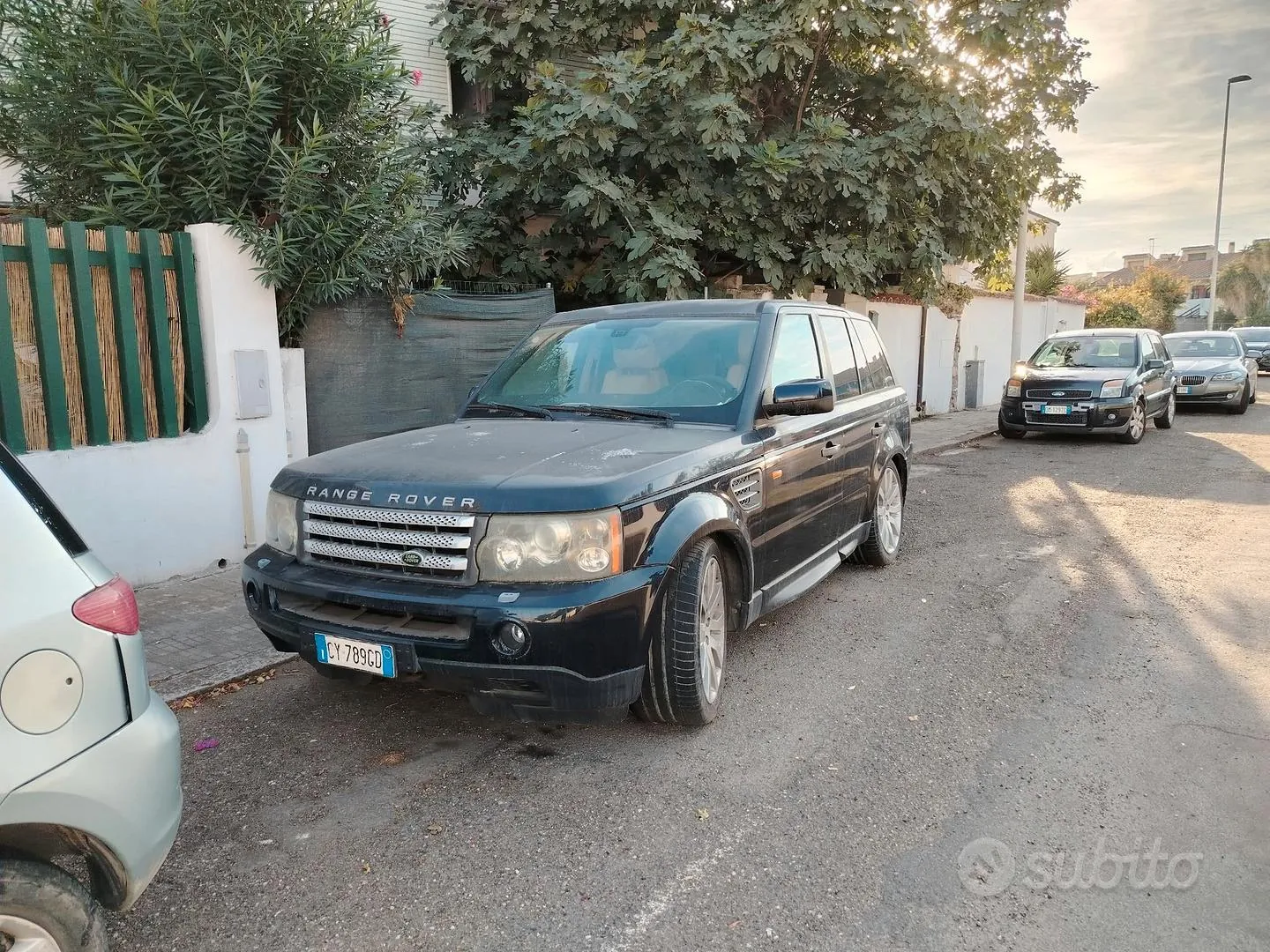 Land Rover Range Rover 2011 photo 2