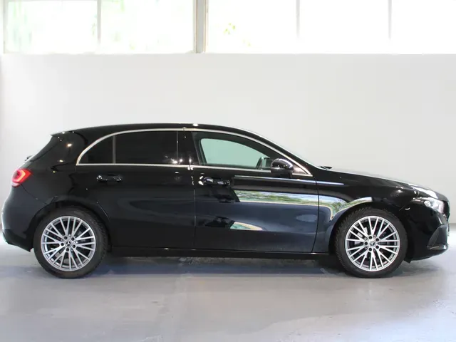 Mercedes-Benz A-Class 2021 photo 3