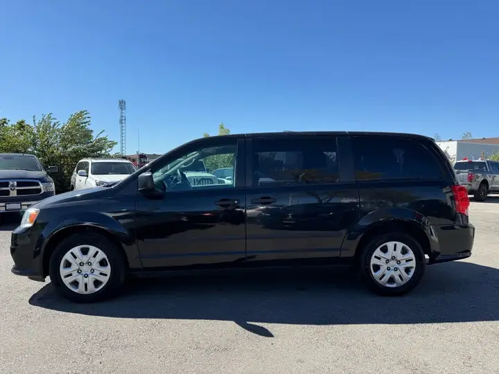 Dodge Grand Caravan 2015 photo 4