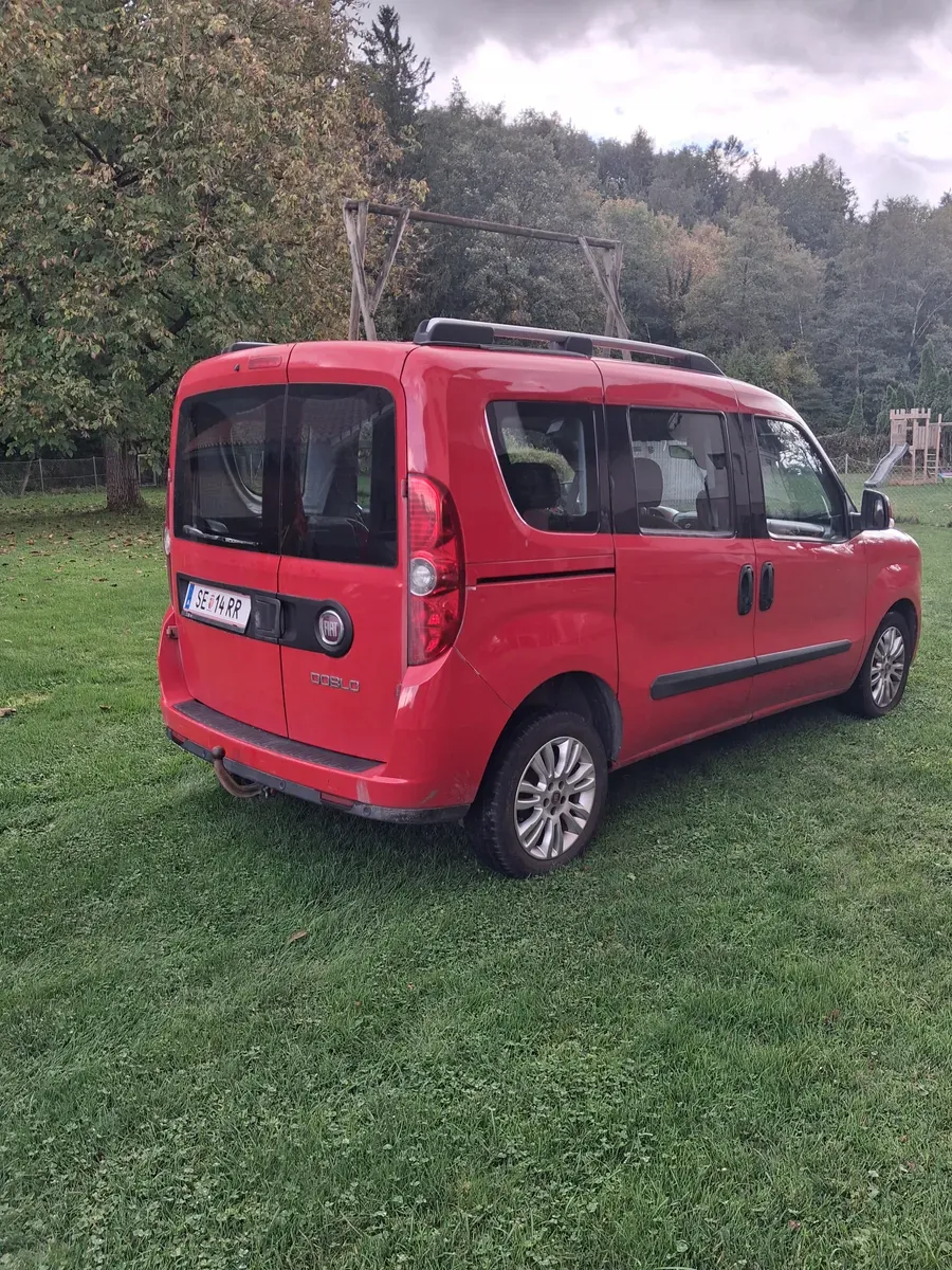 Fiat Doblo 2011 photo 3