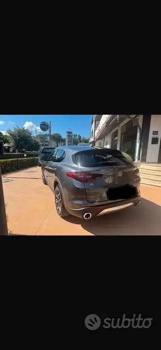 Alfa Romeo Stelvio 2018 photo 2