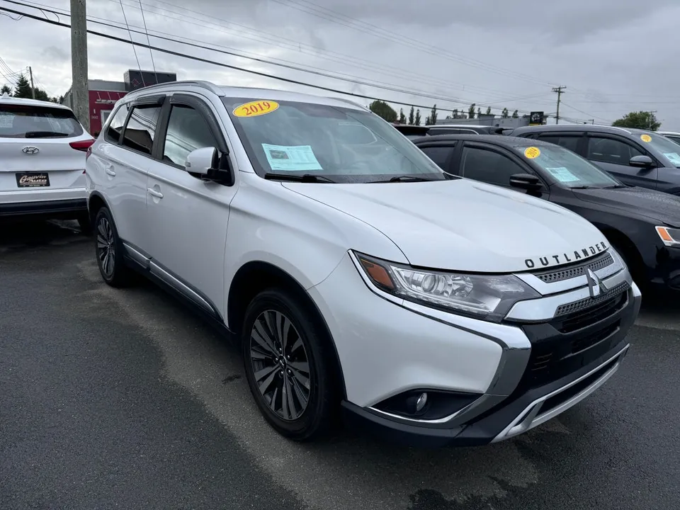 Mitsubishi Outlander 2019 photo 5
