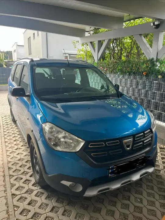 Dacia Lodgy