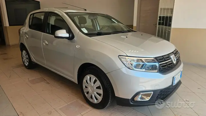 Dacia Sandero 2017 photo 3