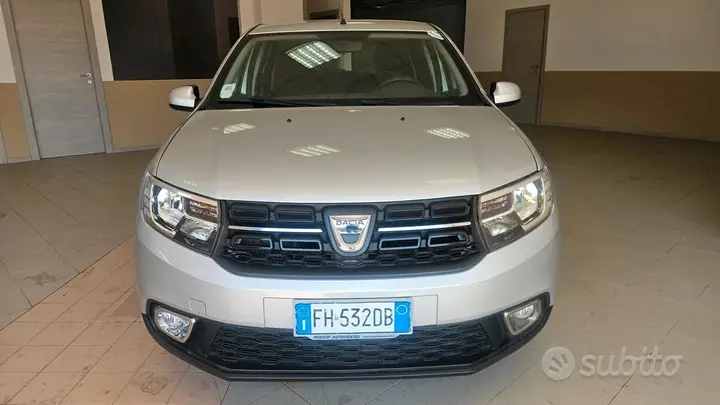 Dacia Sandero 2017 photo 2