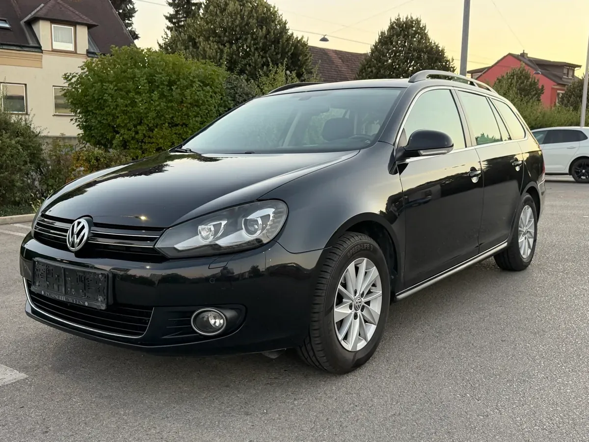 Volkswagen Golf 2012 photo 3