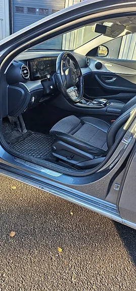 Mercedes-Benz E220 2017 photo 4