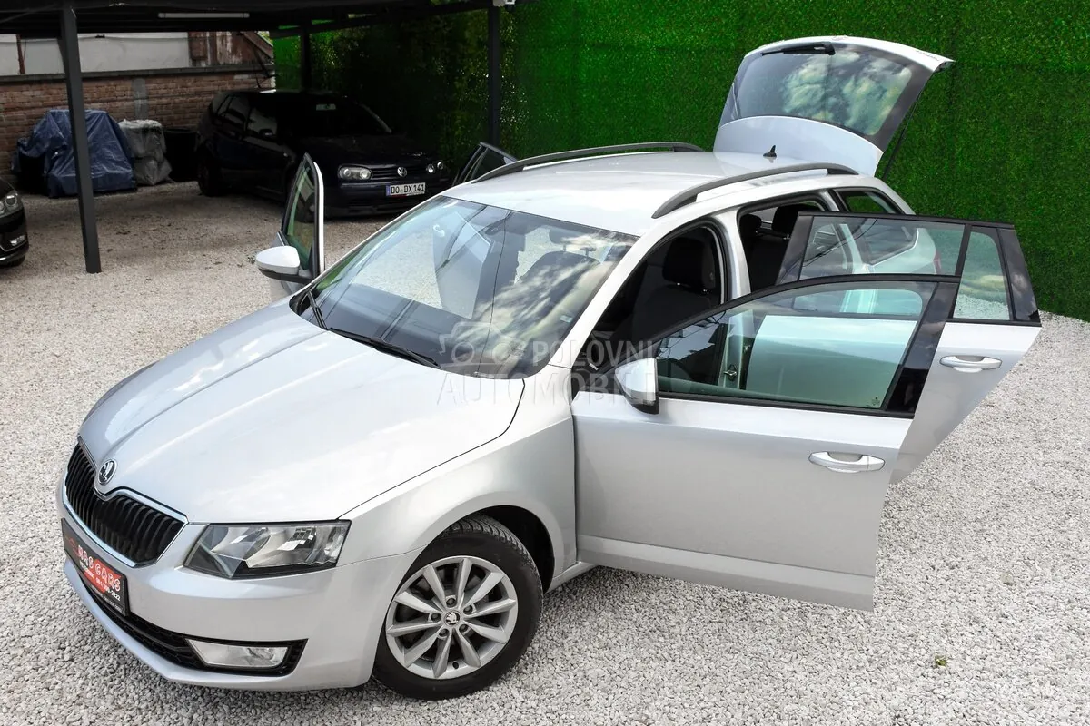 Skoda Octavia 2013 photo 2