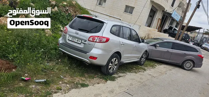 Hyundai Santa Fe 2010 photo 3